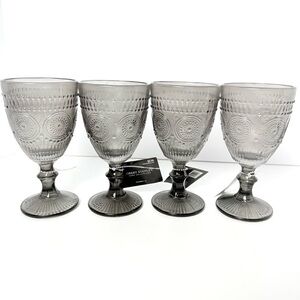 4 New Robert Stanley Gray Pressed Glass Goblets Wine Glasses Set Medallion 10 Oz